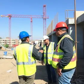 Prefeito Renato Junior vistoria obras em canteiros centrais na zona Norte com reestruturação para devolver a autoestima de Manaus